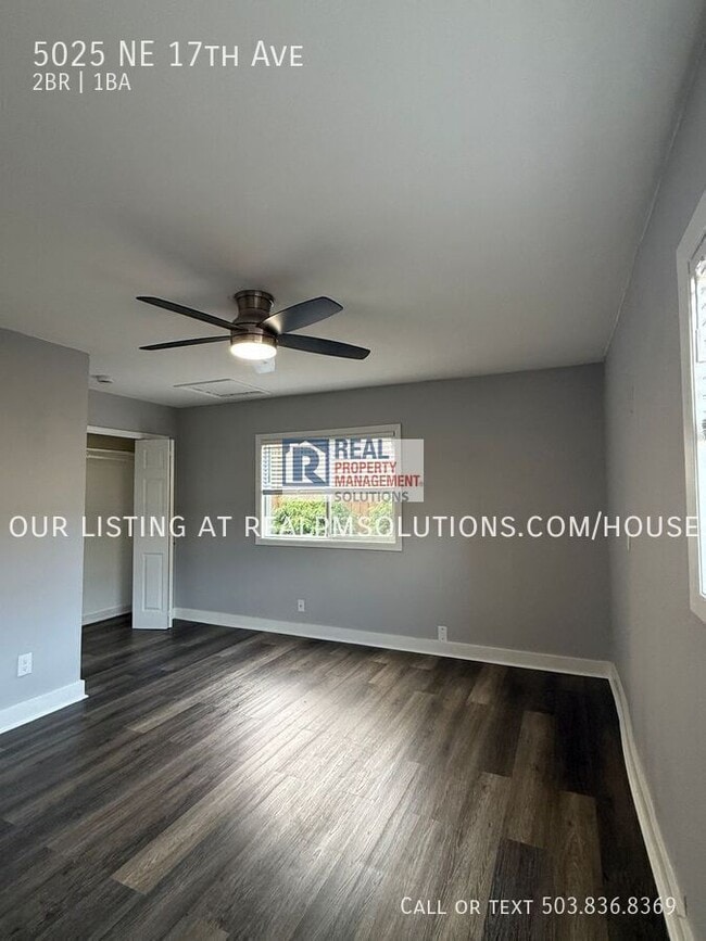 Building Photo - 5025 NE 17th Ave