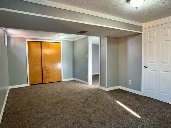 Building Photo - 8305 Acoma St