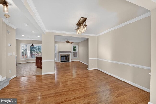 Building Photo - 8110 Meadow Springs Ct