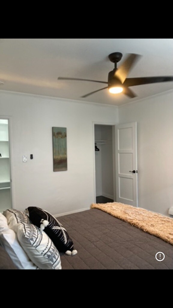 Building Photo - 3616 W Adams Blvd