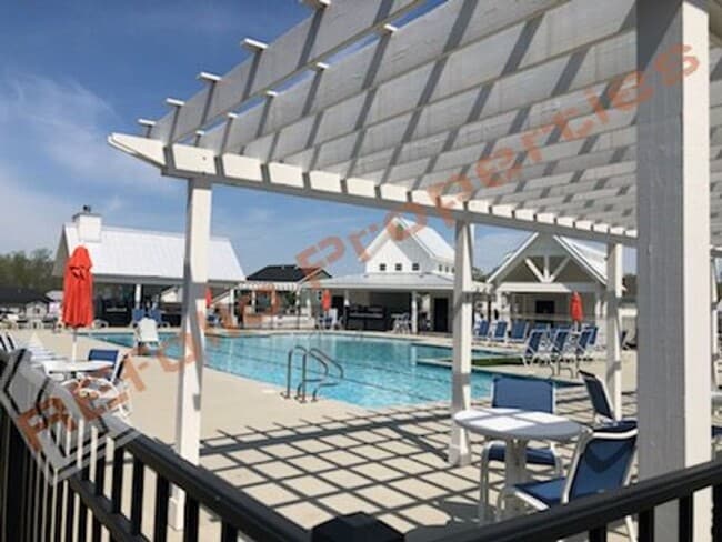 Building Photo - 9104 Kitchin Farms Wy