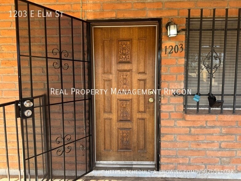 Building Photo - 1203 E Elm St