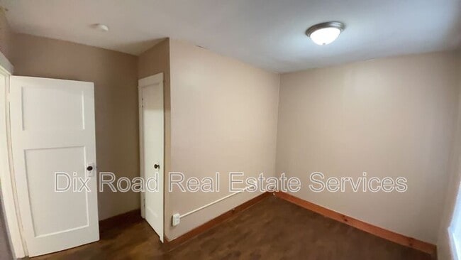 Building Photo - 1019 Burleigh Ave