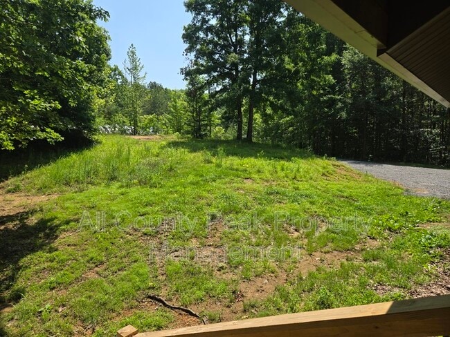 Building Photo - 6013 Bates Pike SE