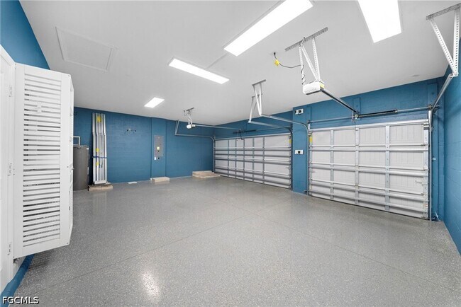 Building Photo - 11412 Canopy Loop