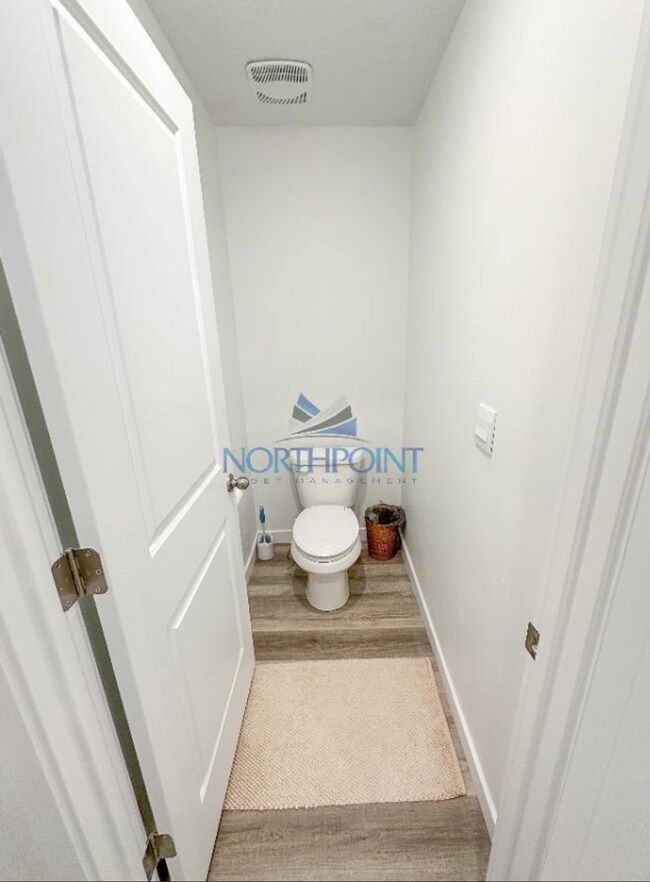 Building Photo - 3 BR/2.5BA | Newly Renovated Single Family Home | 1-Car Garage Parking | In Lehi!