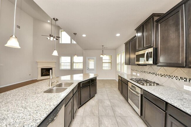 Building Photo - 2714 Birchwood Meadow Ct