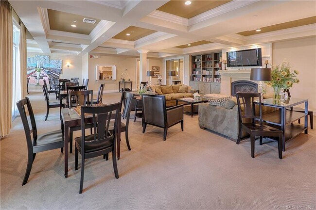 Building Photo - 100 Stone Ridge Way