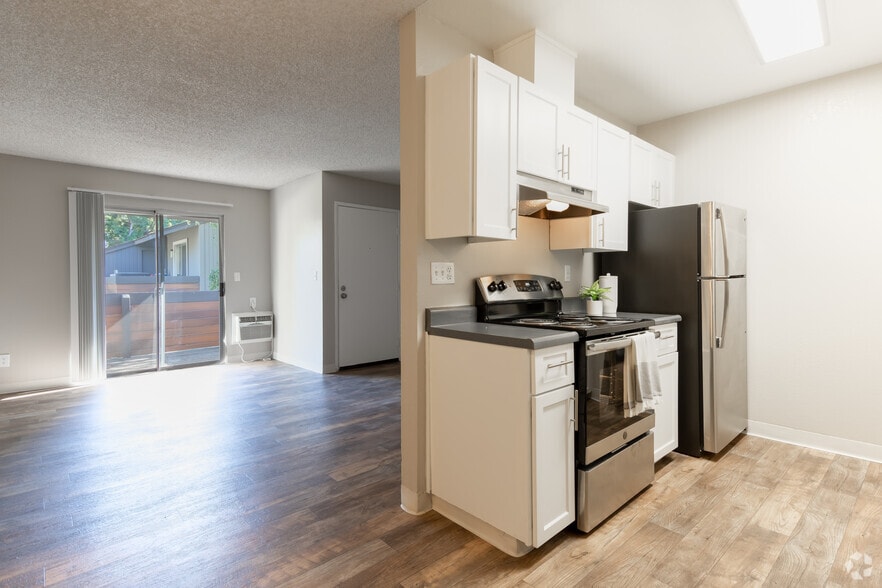 Summerwood 21701 Foothill Blvd Hayward CA 94541 Apartment Finder