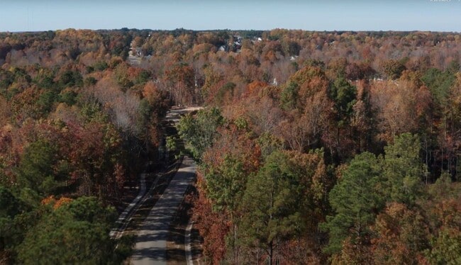 Building Photo - Beautiful 4 Bedroom, 3 Car Garage Home with a Screened Patio @ Flowers Plantation, Clayton, May 7th!