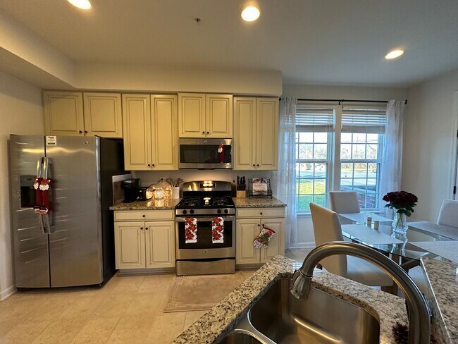 Building Photo - 2437 Baileys Pond Rd