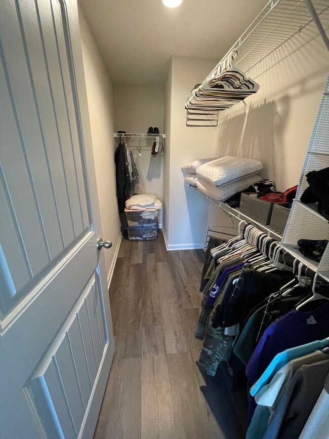 Building Photo - Lovely Three Bedroom Home in Camden and Minutes Away from I-20