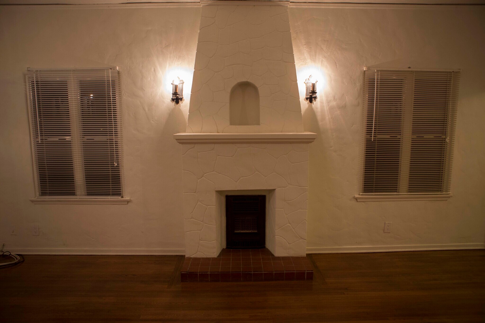 Building Photo - 774 Redondo Ave