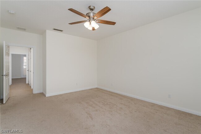 Building Photo - 28700 Alessandria Cir