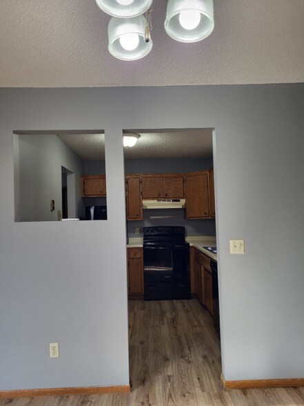 Building Photo - 3601 10th Ln NW