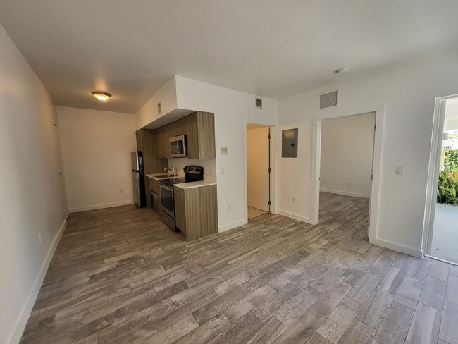 Building Photo - 551 Michigan Ave