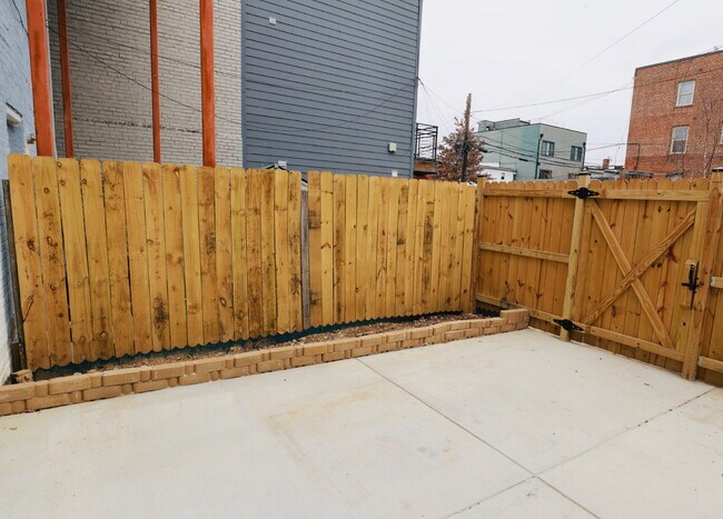 Building Photo - Welcome Home!