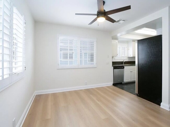 Building Photo - 26105 Frampton Ave