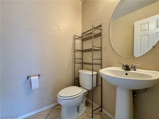 Building Photo - 9116 Westchester Hill Ave