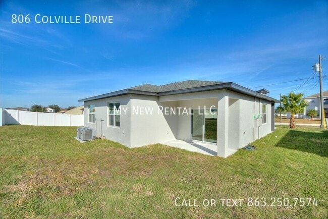Building Photo - 806 Colville Dr