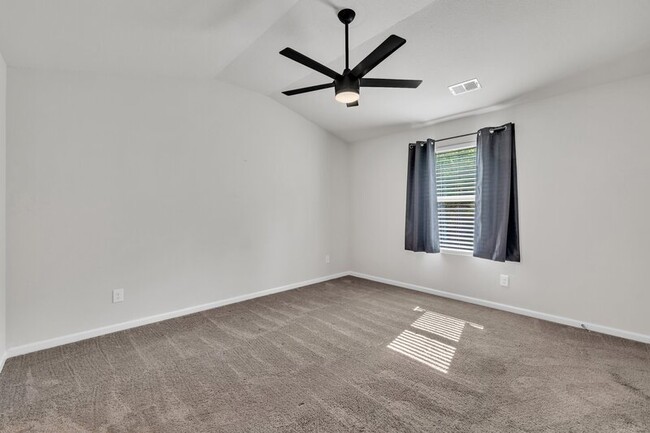 Building Photo - 79 Kinsale Ct