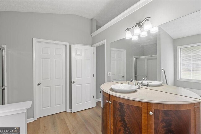 Building Photo - 4680 Sterling Oaks Ct
