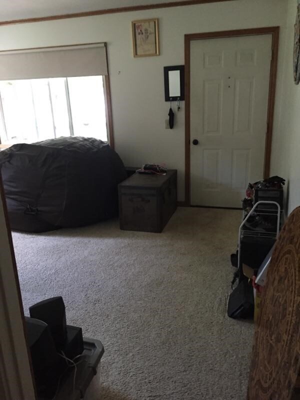 Building Photo - 122 Harding St