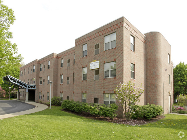 Building Photo - Negley Commons