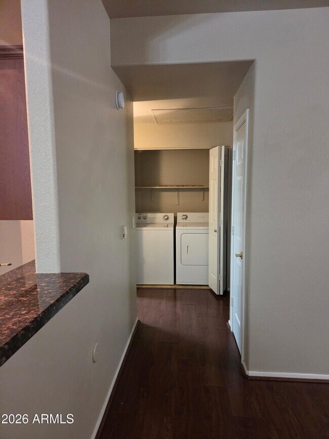 Building Photo - 11375 E Sahuaro Dr