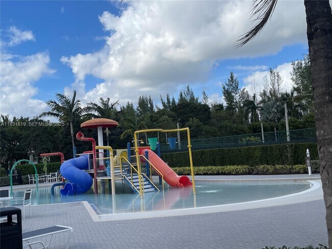 Building Photo - 8175 NW 104th Ave