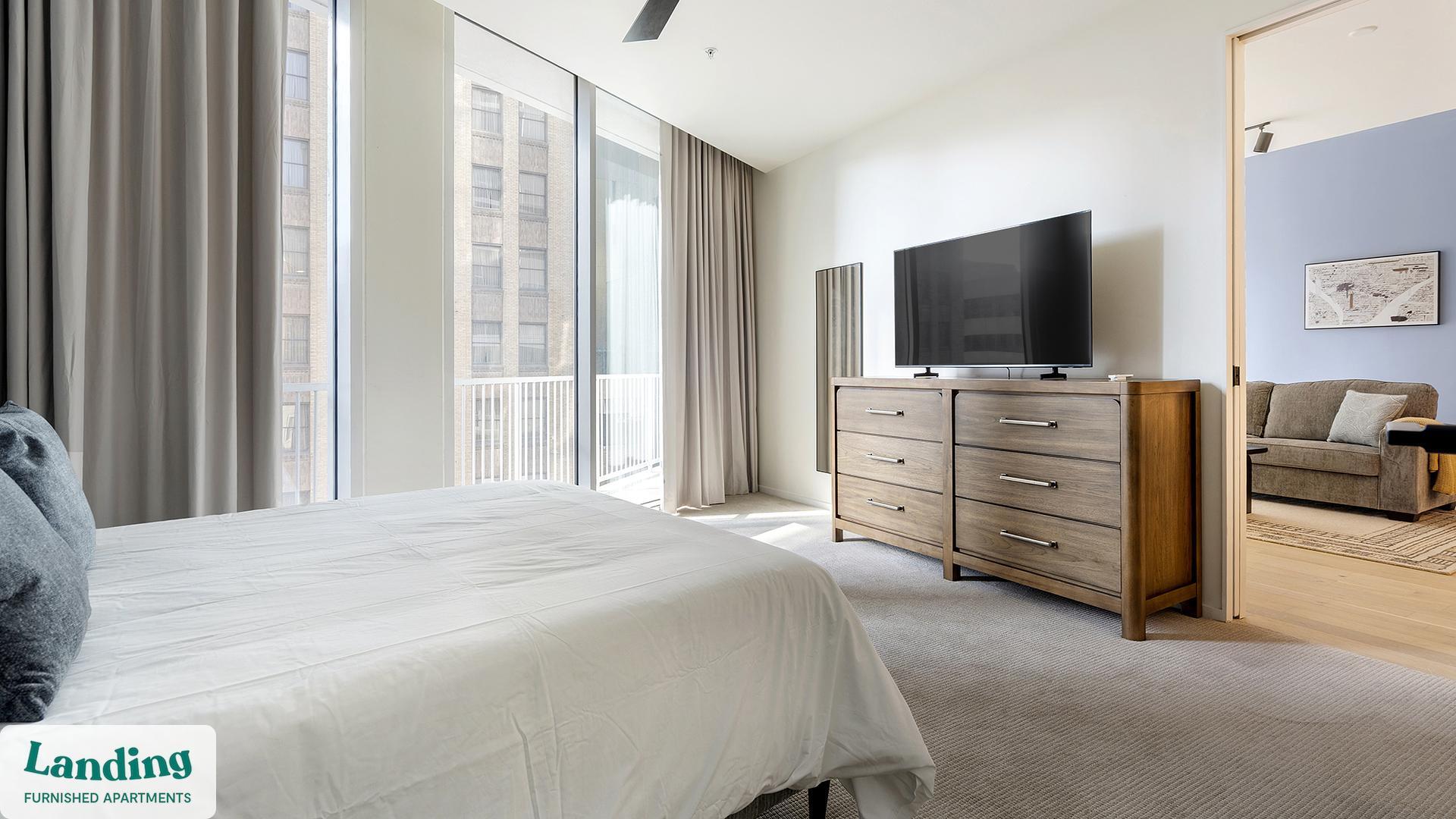 Building Photo - 143 E Commerce St