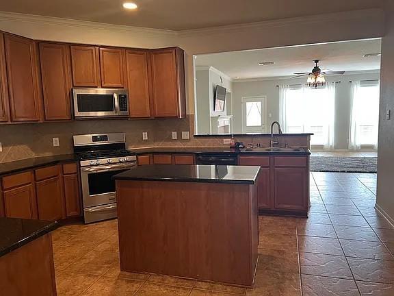 Building Photo - 15107 Magnoliabough Pl