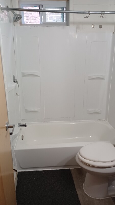 Building Photo - 411 N Montgomery St