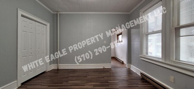 Building Photo - 836 N Main Ave