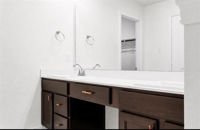 Building Photo - 3730 Malibu Dr