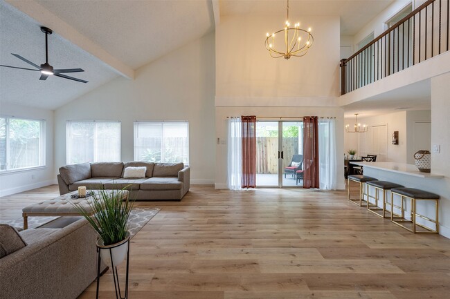 Building Photo - 12719 Ashford Knoll Dr