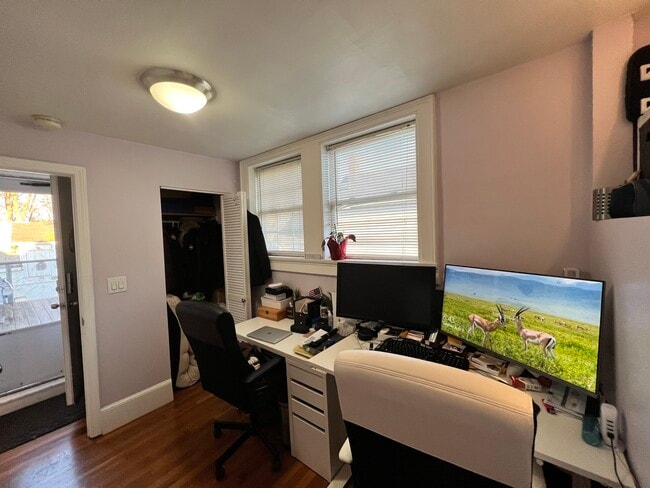 Building Photo - 45 Lincoln St