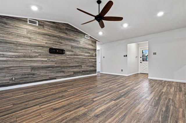 Building Photo - 206 Windmill Ridge Dr