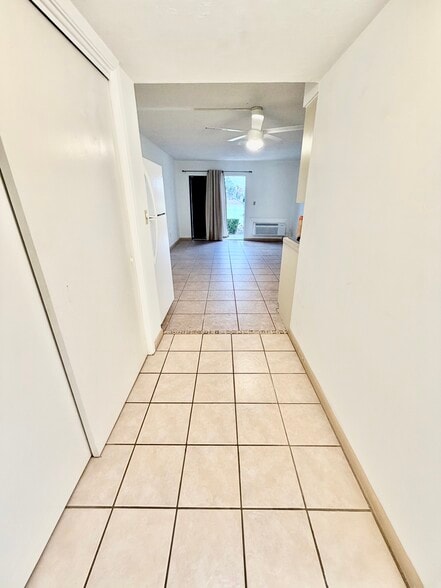 Building Photo - 306 Golf Villas Ct NW