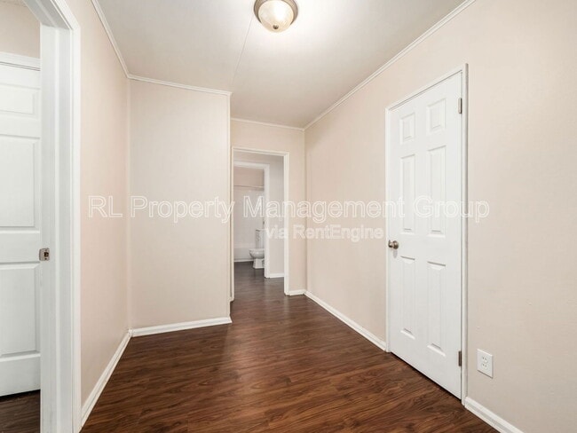 Building Photo - 4508 St Margaret Ln