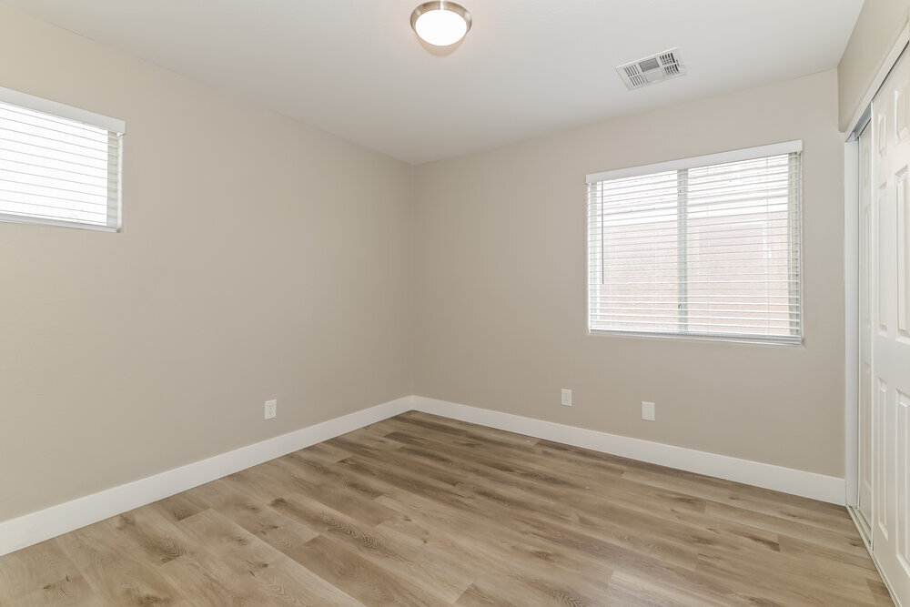 Building Photo - 6002 Aripeka St