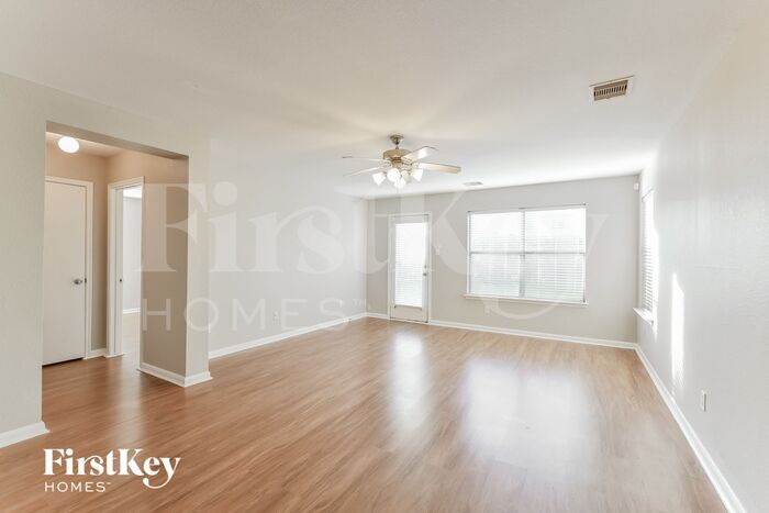 Building Photo - 21610 Rain Leaf Ct