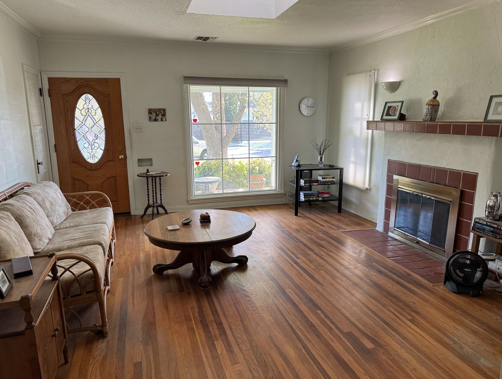 Living Room - 5625 Cantaloupe Ave