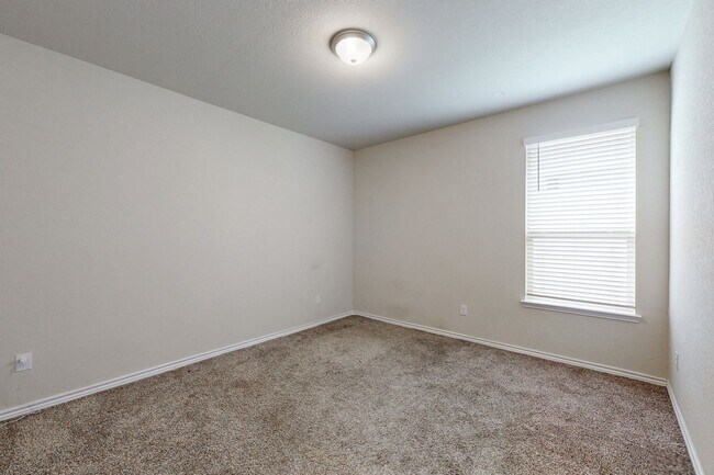 Building Photo - Welcome Home!