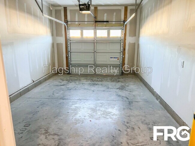 Building Photo - 1501 S Taylor St