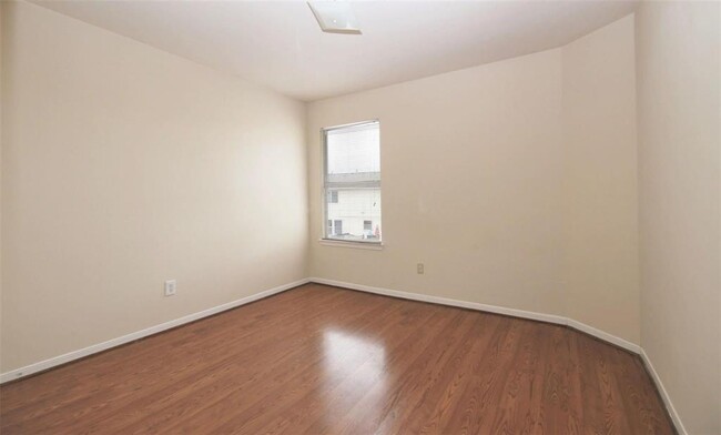 Building Photo - 1431 Penny Royal Ct