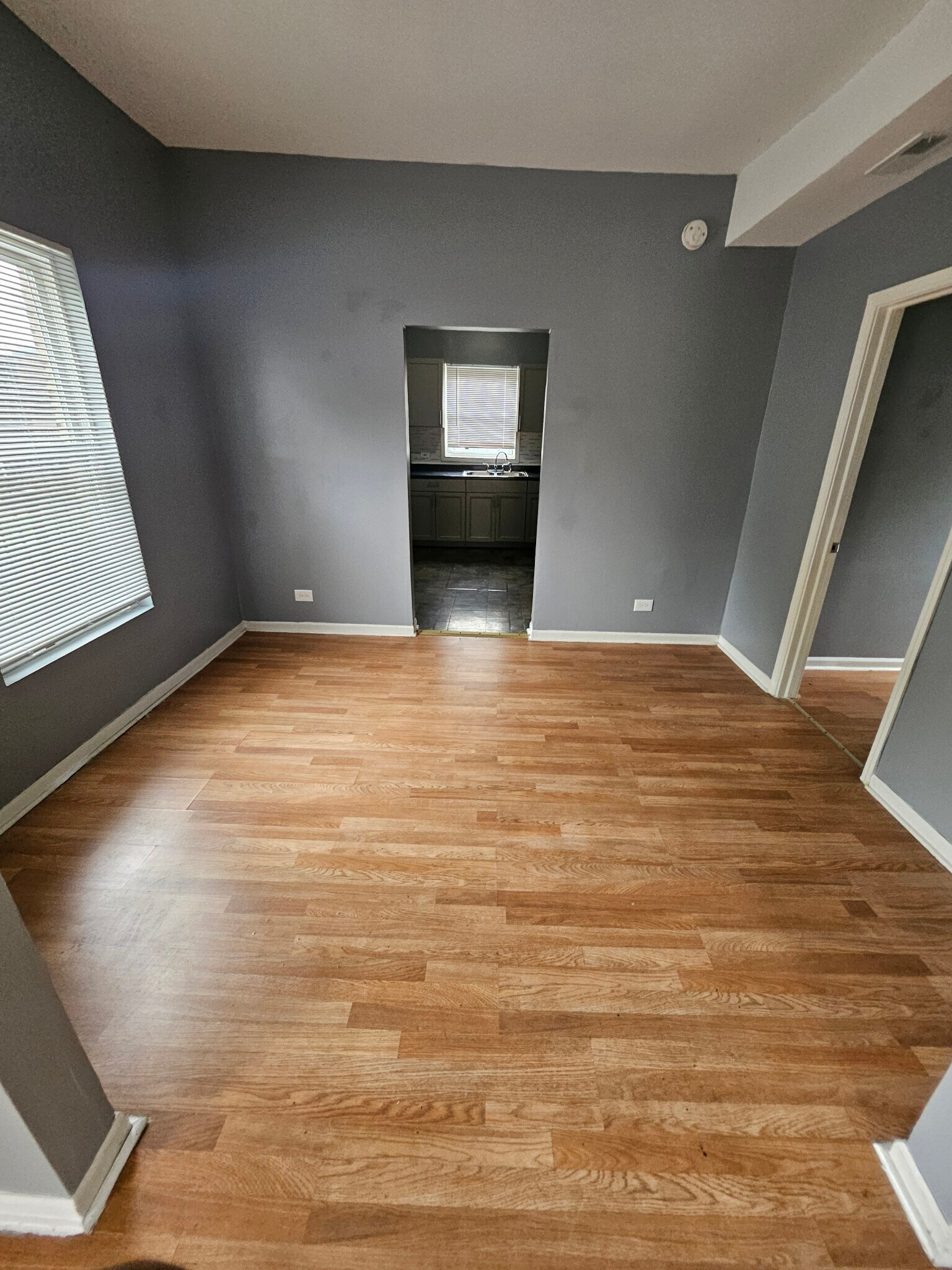 Building Photo - 6620 S Saint Lawrence Ave