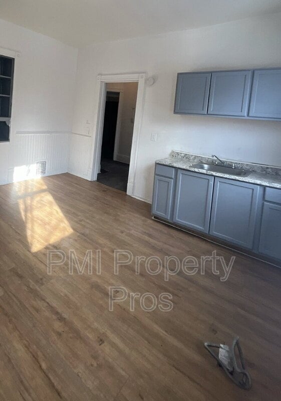 Building Photo - 1511 N 34th St