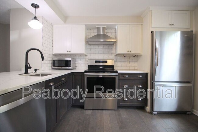 Building Photo - 11916 Fieldthorn Ct