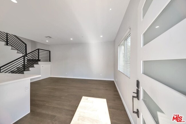 Building Photo - 4239 Halldale Ave